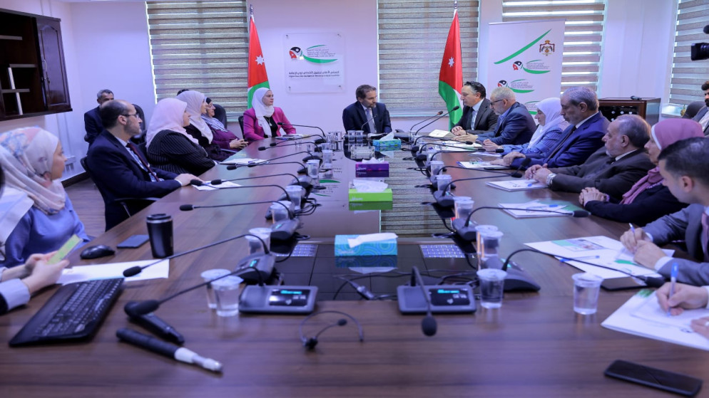 جانب من الاجتماع في مجلس النواب (وكالة الأنباء الأردنية)