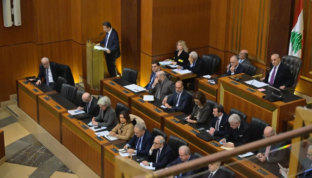 مجلس النواب اللبناني يناقش موازنة 2026... أخذ ورد وسجالات (صور)
