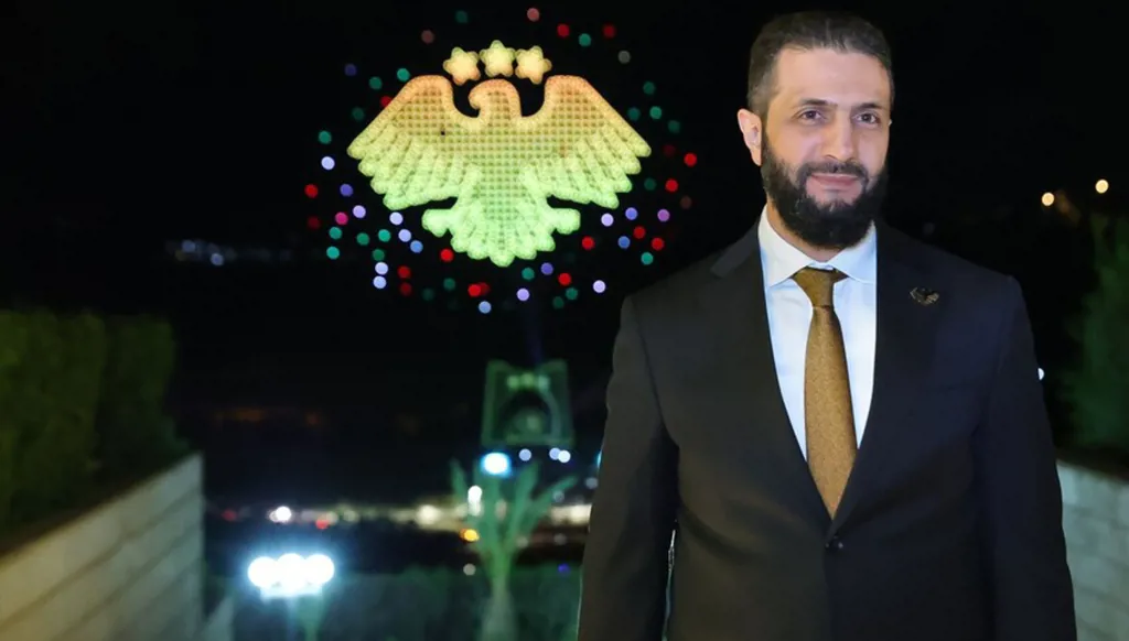 الشرع يفاجئ عريساً في الحمّام الدمشقي (فيديو وصور)