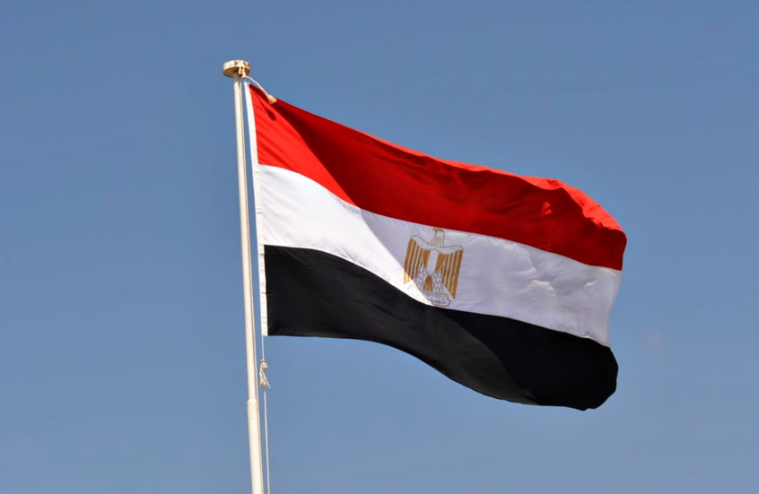 علم مصر (وكالات).