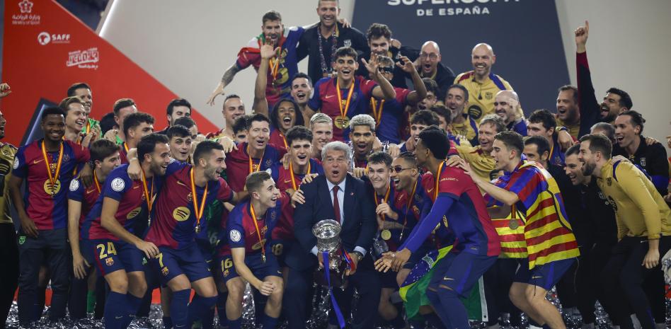 برشلونة بطل النسخة الأخيرة من الكأس السوبر الإسبانية في السعودية. (وكالات)