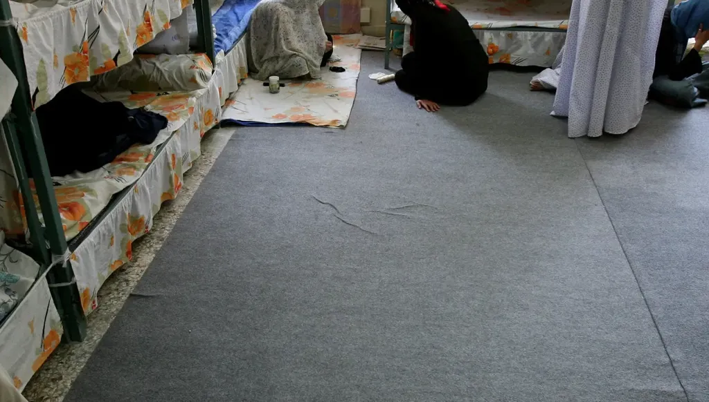 Entre bombardements et emprisonnement en Iran : Evin au cœur de la guerre