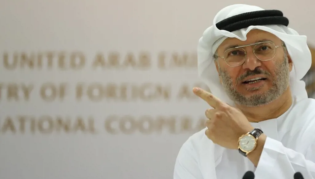 قرقاش: انخراط إيران في لبنان كسر محظور التفاوض مع إسرائيل