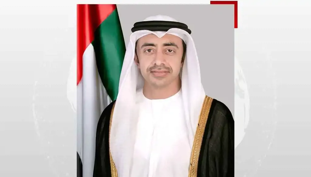 عبدالله بن زايد يبحث مع عدد من وزراء خارجية تداعيات استهداف المنطقة المحيطة بمحطة براكة