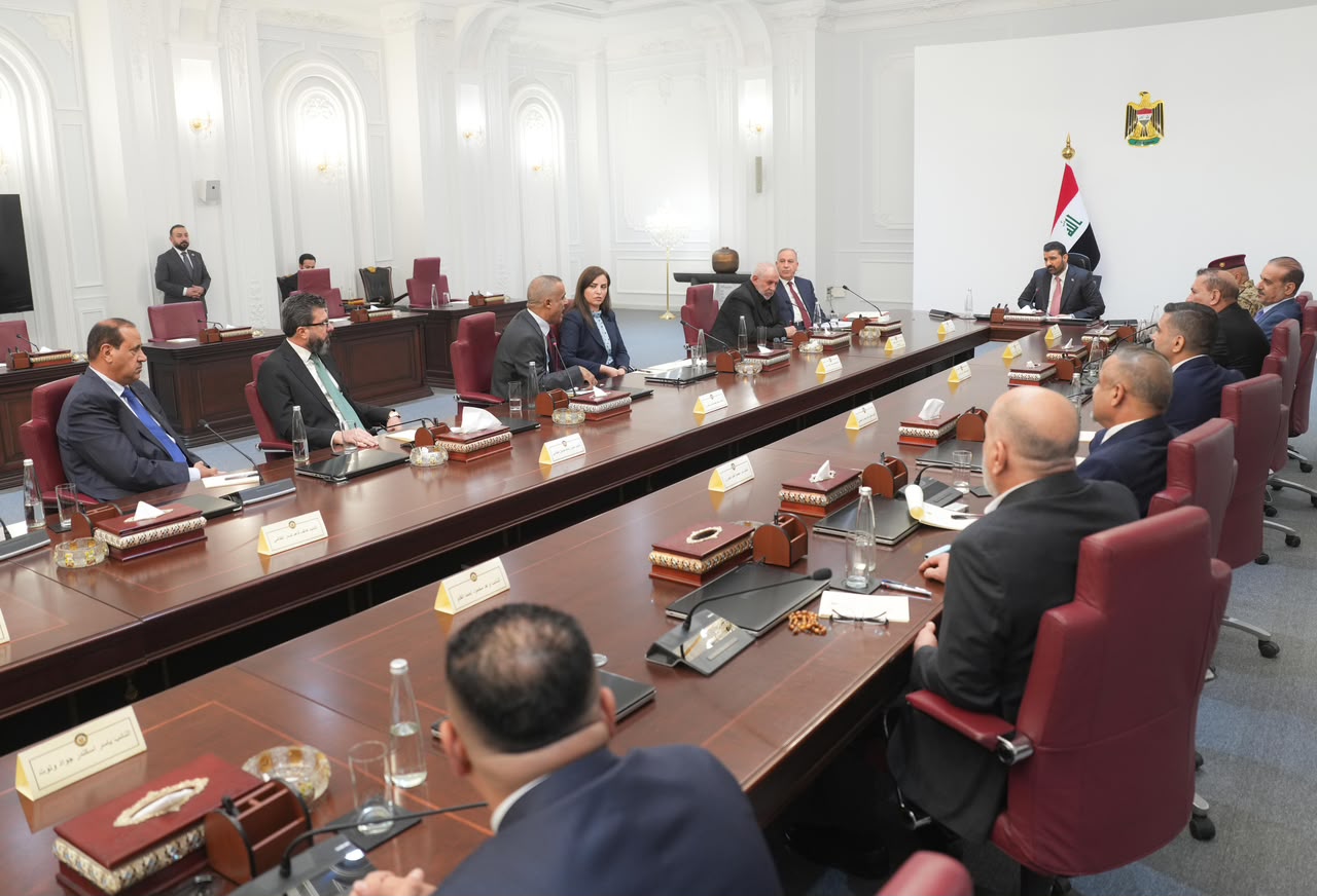 جانب من اللقاء (رئاسة الوزراء)