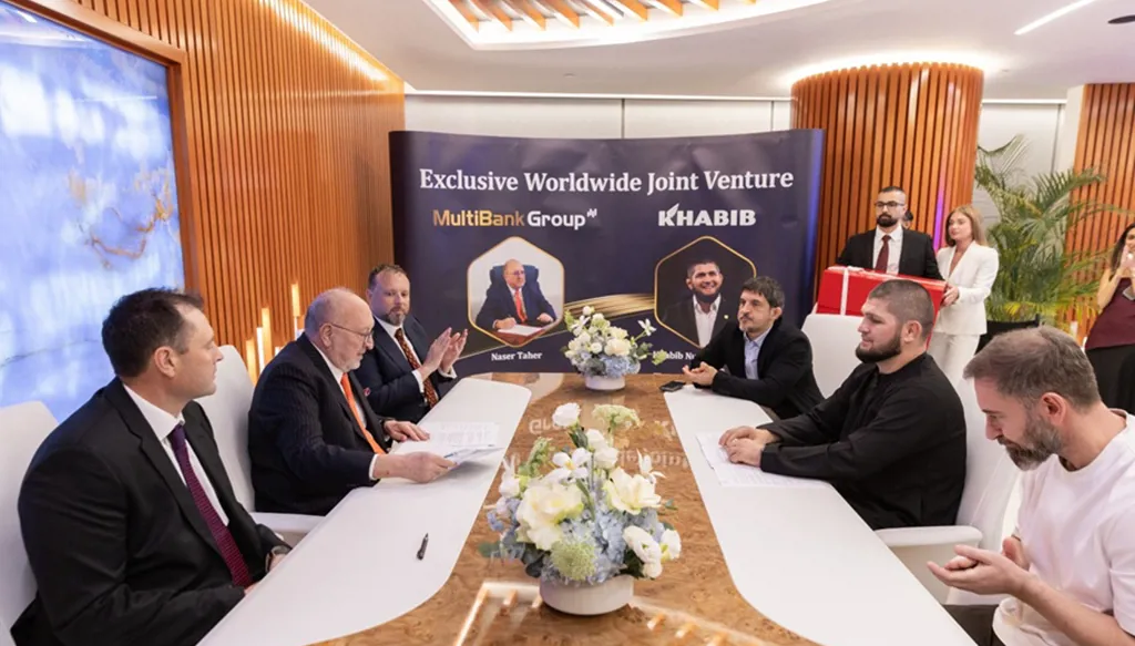 مجموعة "ملتي بانك" وحبيب نورمحمدوف يتعاونان لتأسيس أول منظومة رياضية مُرمّزة في العالم