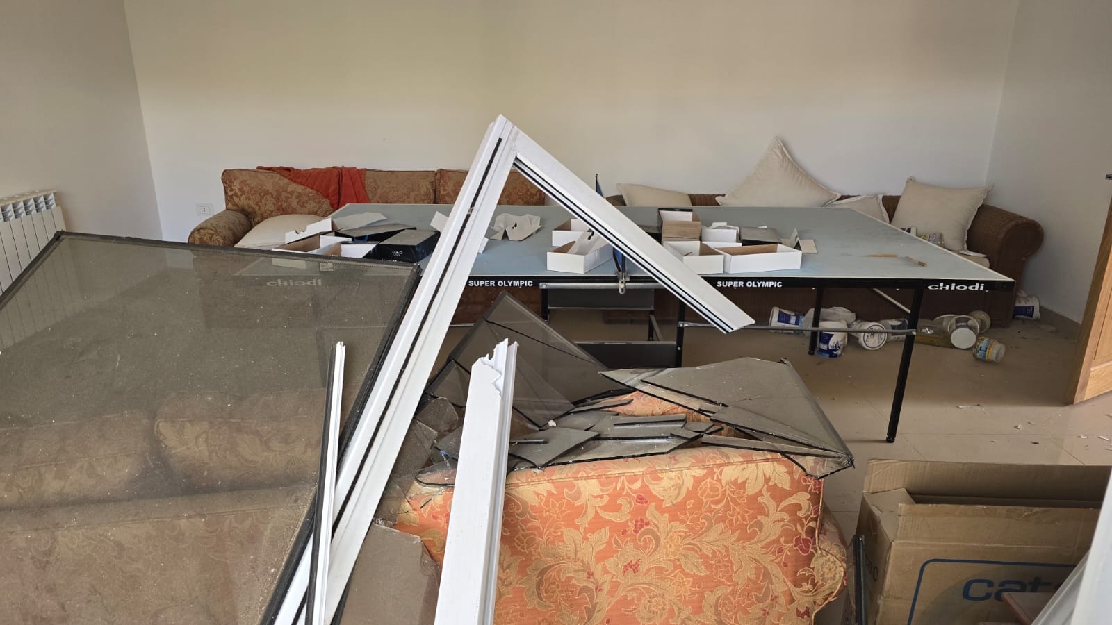 منزل طلال حيدر (لينا اسماعيل).