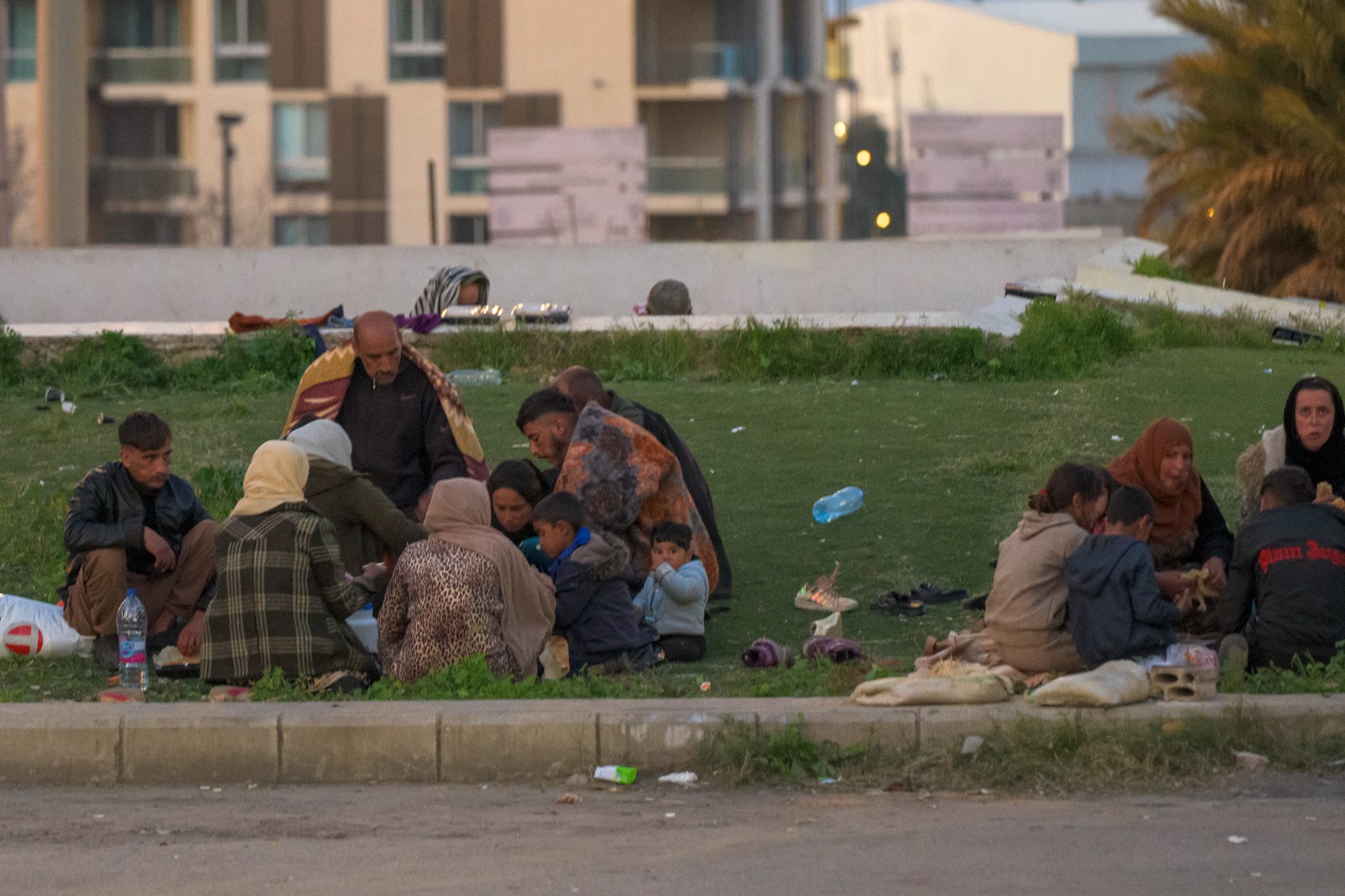 نازحون في وسط بيروت (نبيل اسماعيل)