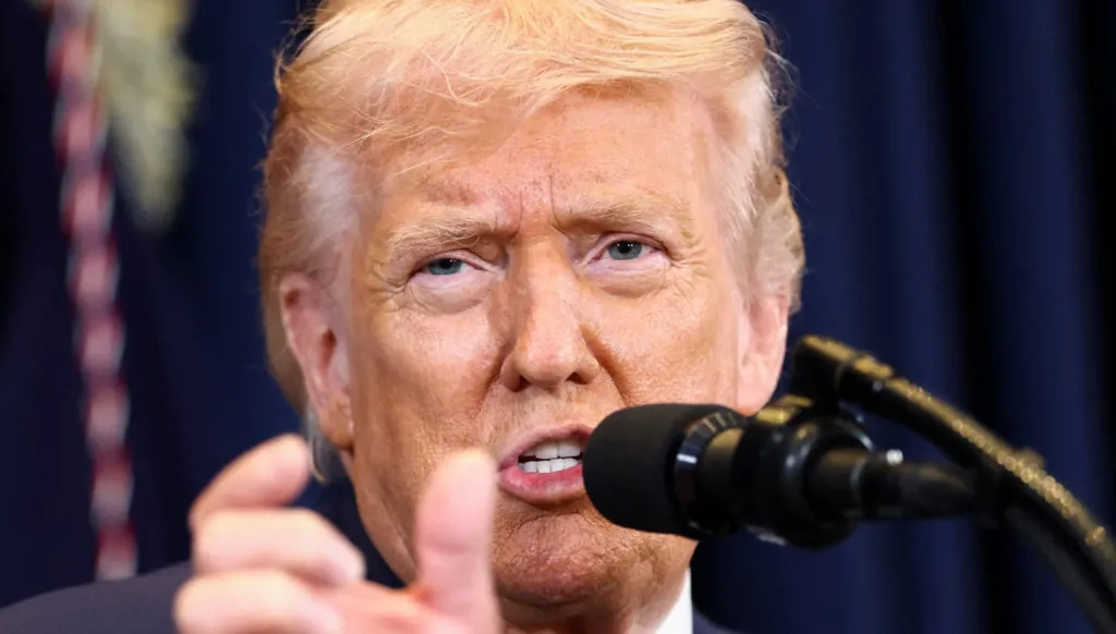 ترامب: نحب لبنان وعلينا التخلص من حزب الله