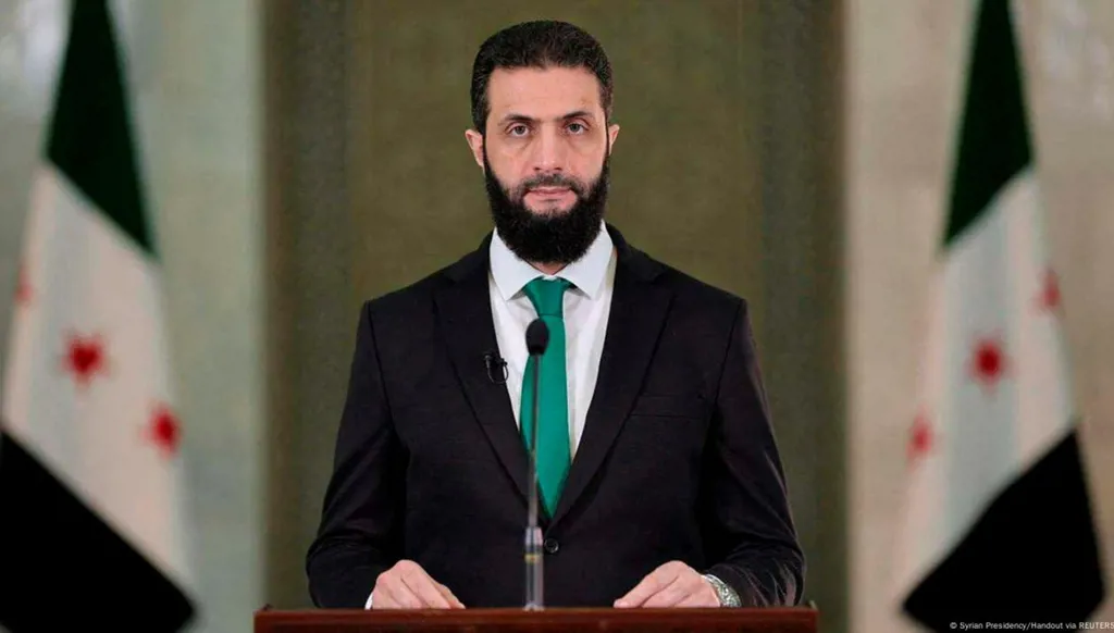 كلّ شيء بيد الرئيس... كيف ستوفّق سوريا بين لامركزية المناطق ومركزية السلطات؟