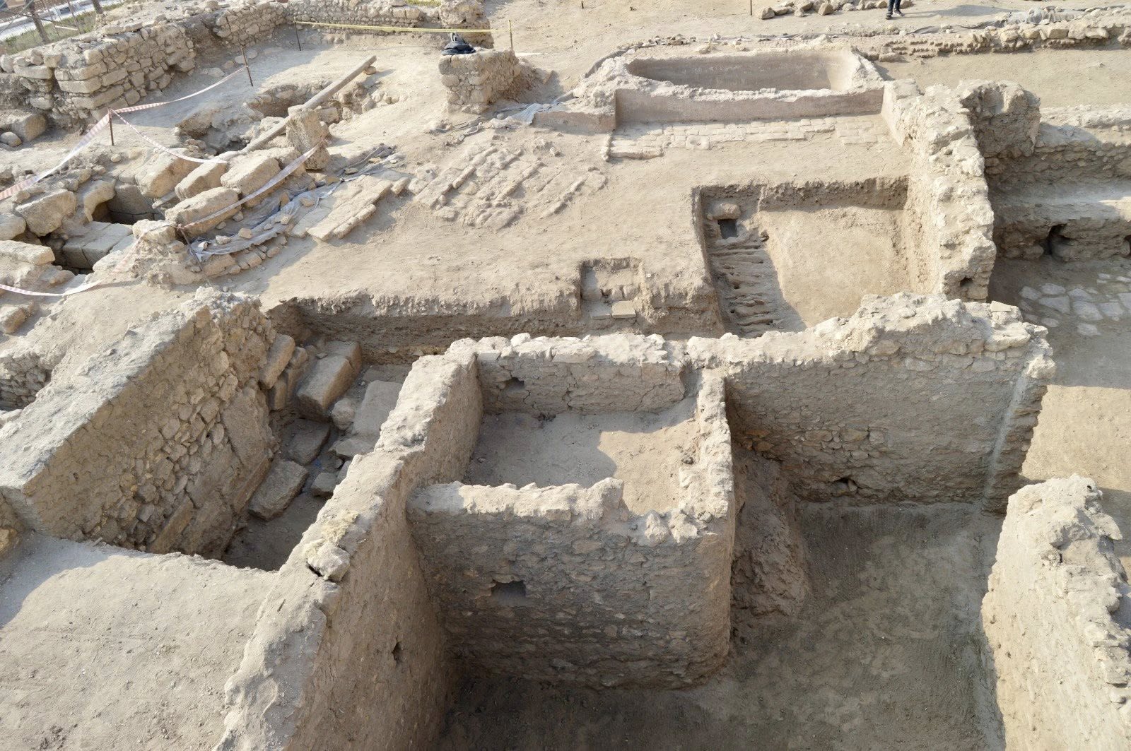 جانب من الموقع حيث تجري أعمال تنقيب. (الوزارة)