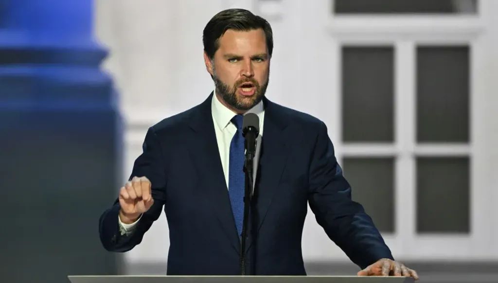 فانس: الترسانة النووية الأميركية تحتاج إلى الاختبار لضمان عملها في شكل صحيح