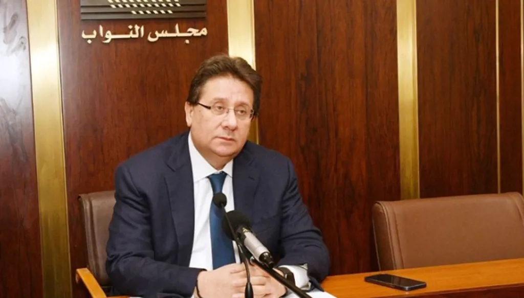 "بحكم المطرودين"... إقرار قانون معالجة فرار العسكريين في لجنة المال