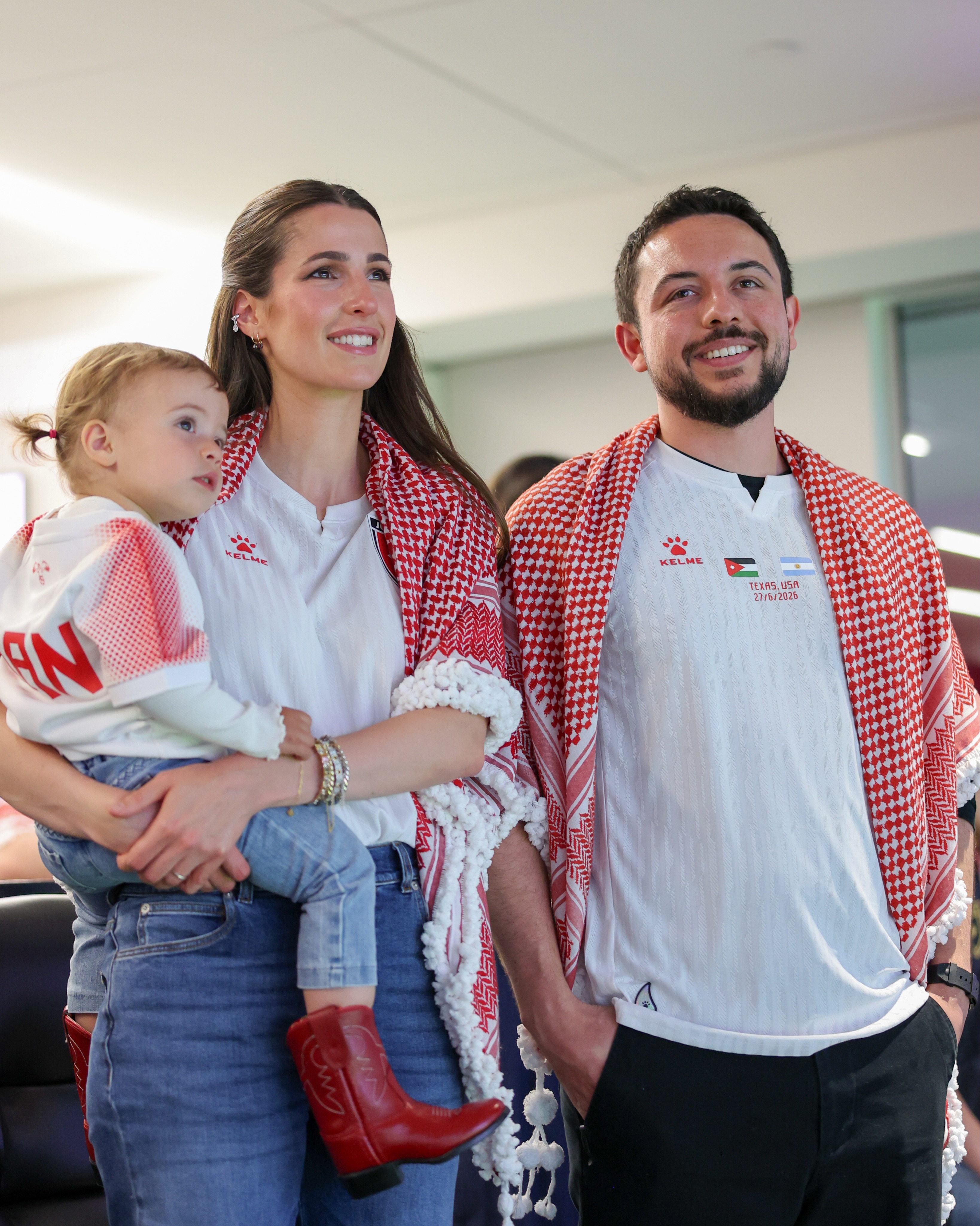 الامير الحسين، الاميرة رجوة والاميرة إيمان في كأس العالم 2026 (انستغرام)