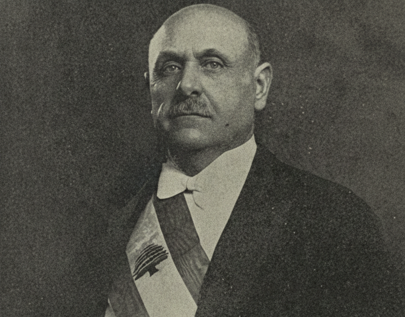 الرئيس رقَّى إدوار أَبو جودة فاستفاد منصور.