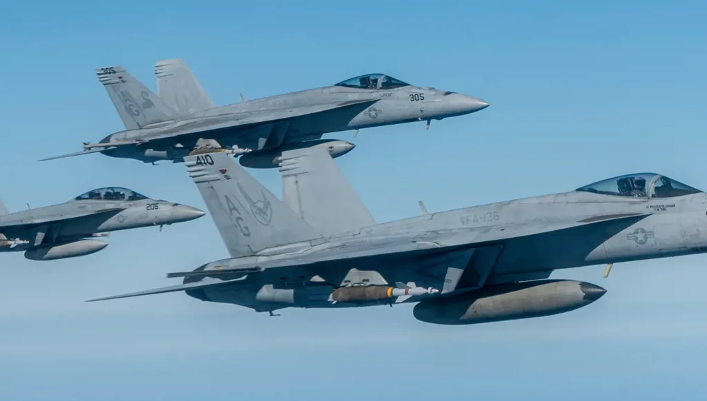 بين الخوف والضجر... كوبا تنقذ إيران؟