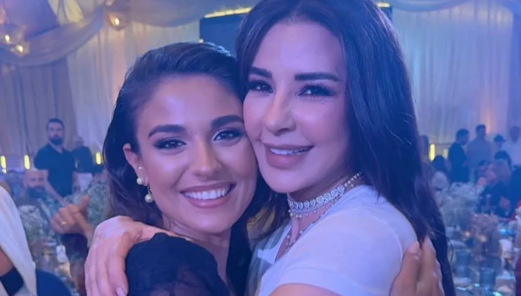 أبطال "بالدم" يحتفلون بالنجاح... رقص وغناء (صور وفيديو)