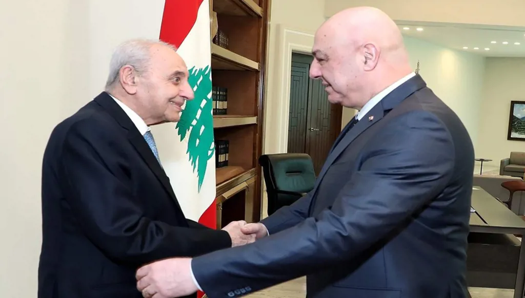 برّي مع مبادرة عون والميكانيزم مرجعية التفاوض