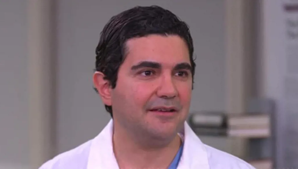 اللبناني محمد حسَين بيضون: معجزة؟ أَم أُعجوبة؟