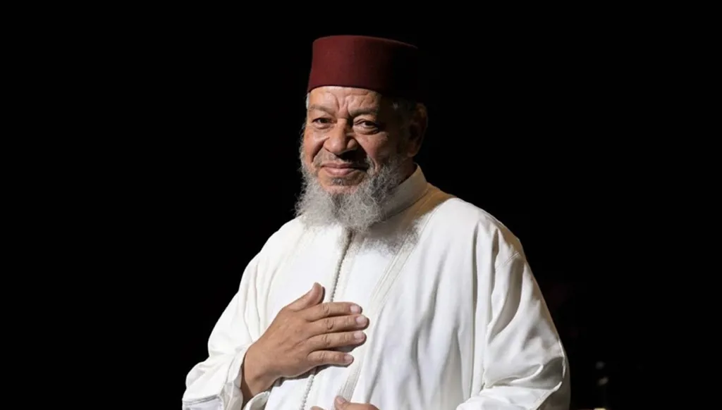 رحيل عبد الهادي بلخياط… أحد الأصوات التي صنعت وجدان الأغنية المغربية