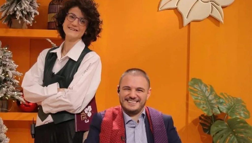 طاولة قلب، لا حوار