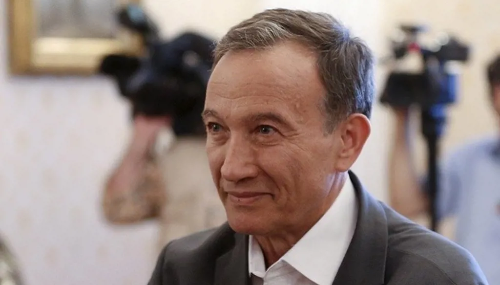 شخصيات بارزة من داخل سوريا وخارجها تطلق "الكتلة الوطنية"