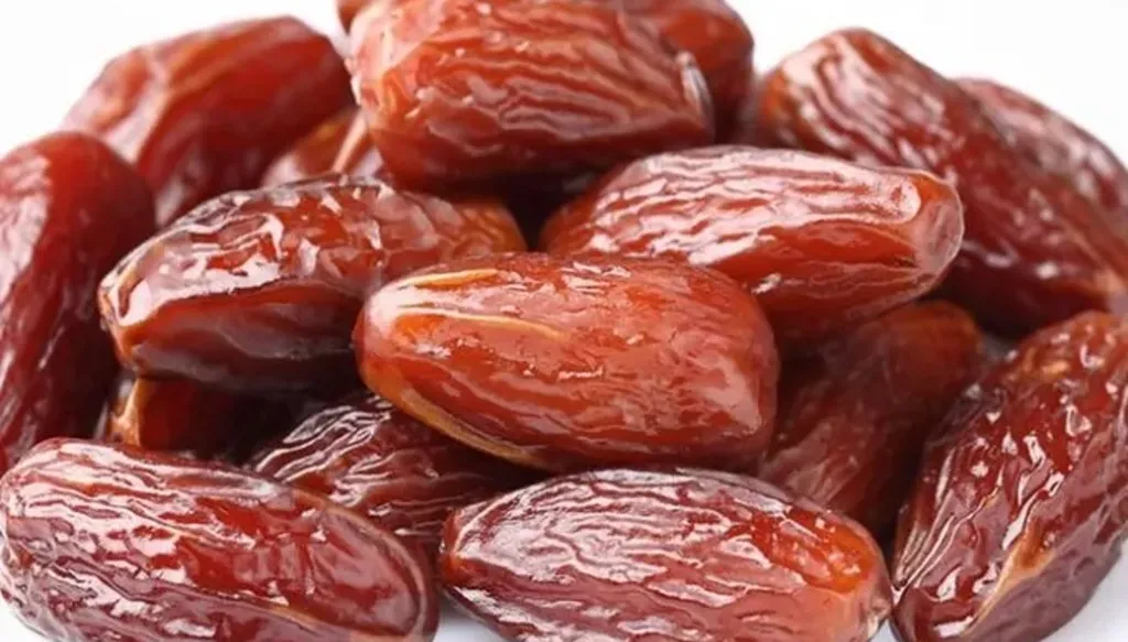 ما أهمّية الحساء والتمر في بداية الإفطار في رمضان 2026؟