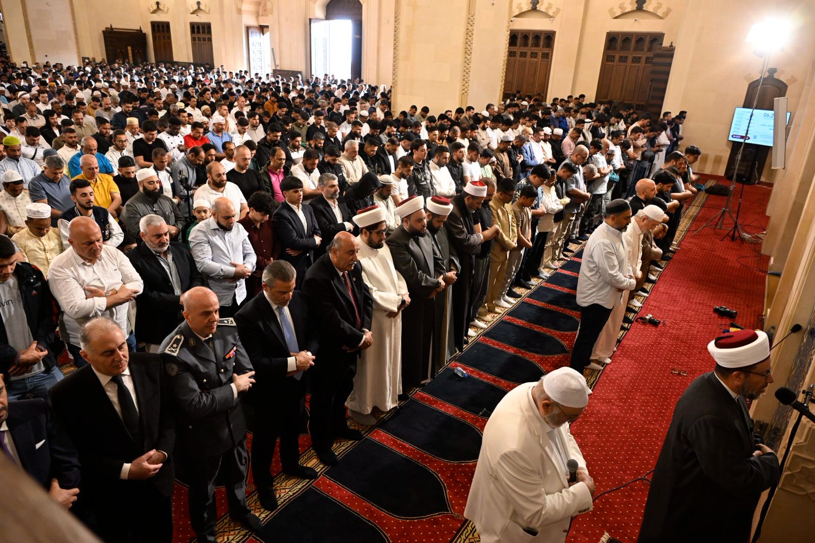 صلاة العيد في مسجد الأمين (حسام شبارو)