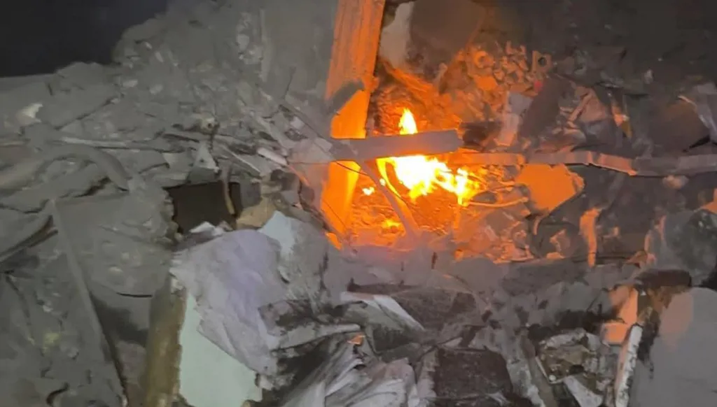 وزارة الصحة تردّ على الادعاءات الإسرائيلية باستخدام الإسعاف لأغراض عسكرية: تبرير لجرائمها ضد الإنسانية