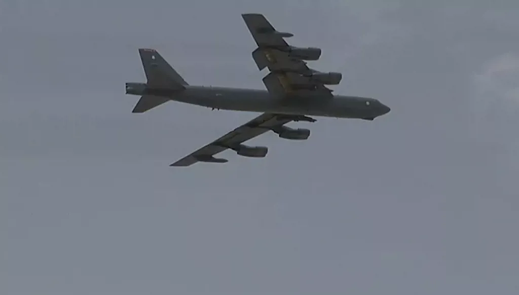 قاذفتان أميركيتان تحلقان قبالة فنزويلا