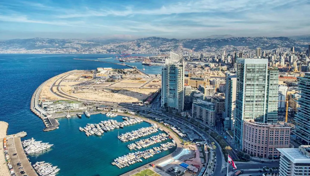 الواجهة البحرية لبيروت (أرشيفية).