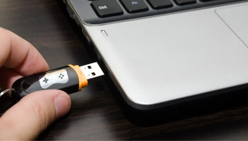 لماذا لا يجب أن تثق بالـ USB القديم كمرجع أساسي لبياناتك؟