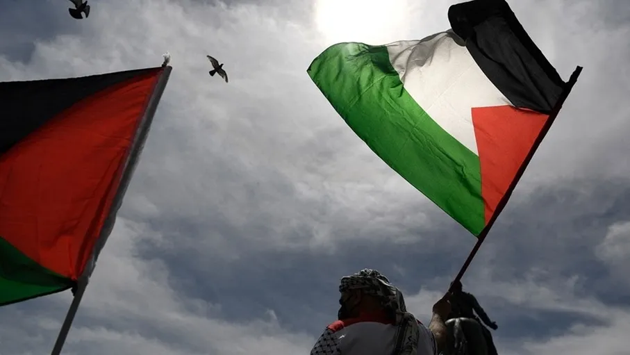 علم فلسطين (أرشيفية).