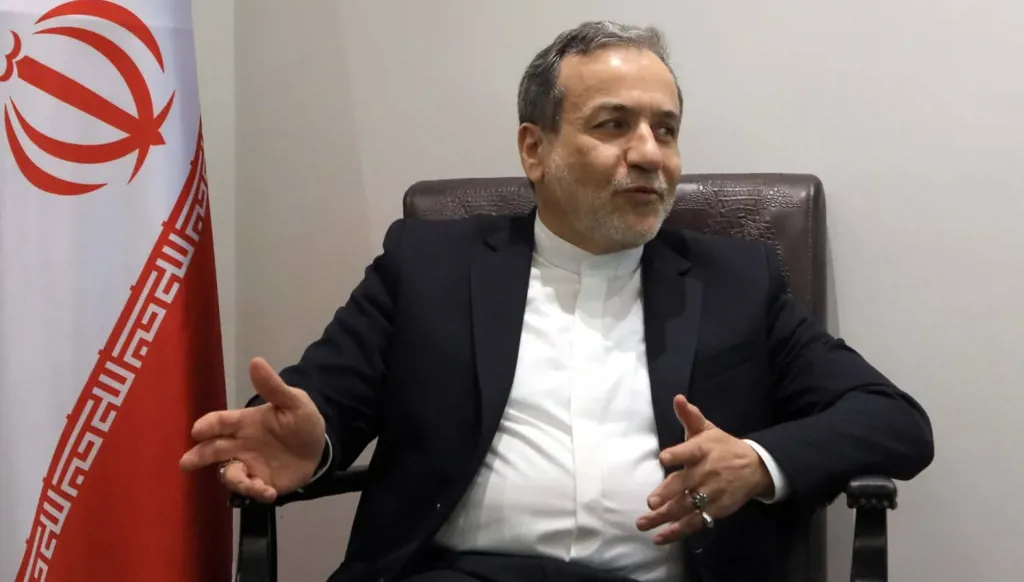عراقجي: مضيق هرمز بلا حلّ عسكري... وواشنطن أمام طريق مسدود