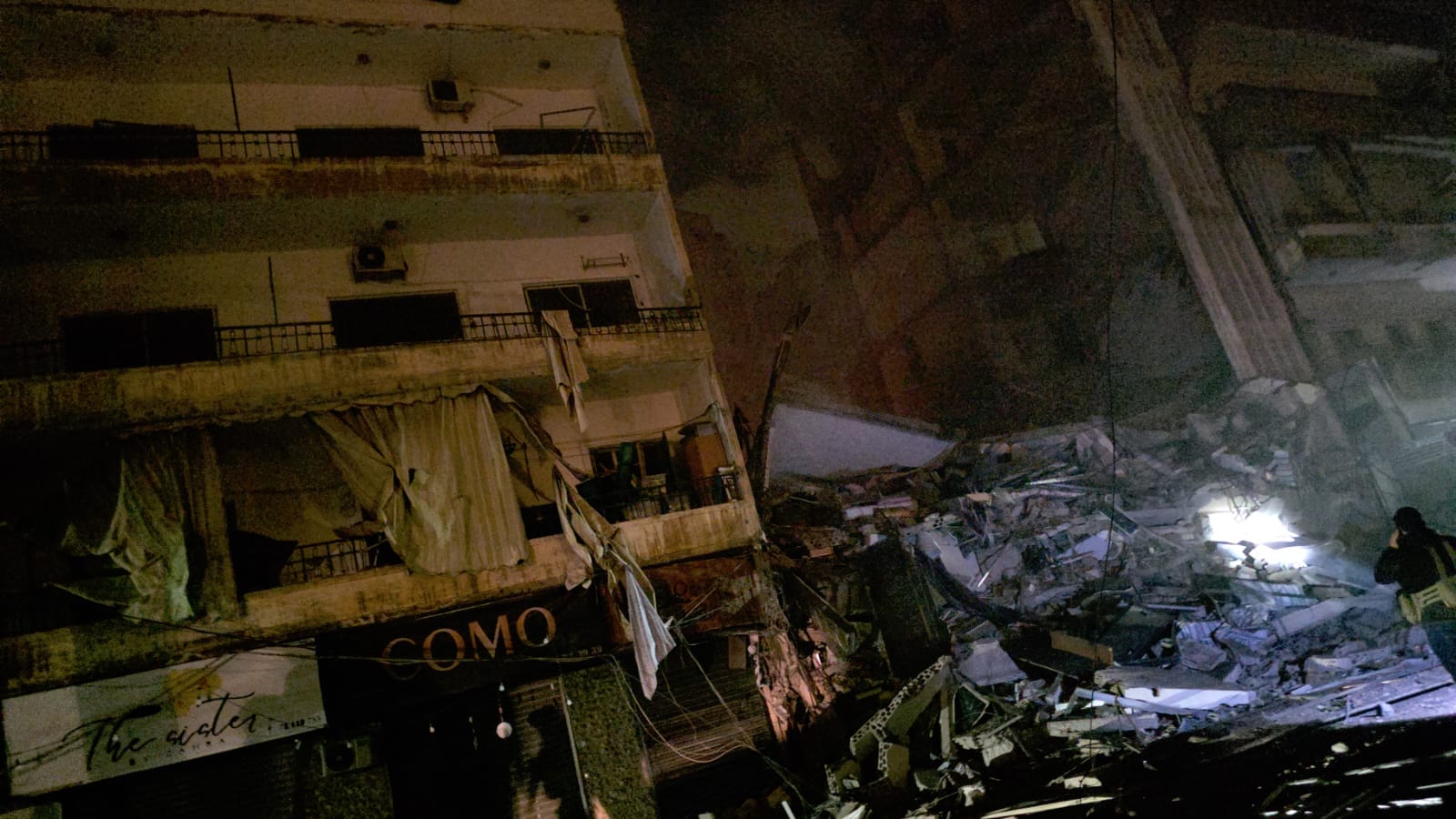 صورة متداولة من موقع الغارة الإسرائيلية على منطقة الشياح.