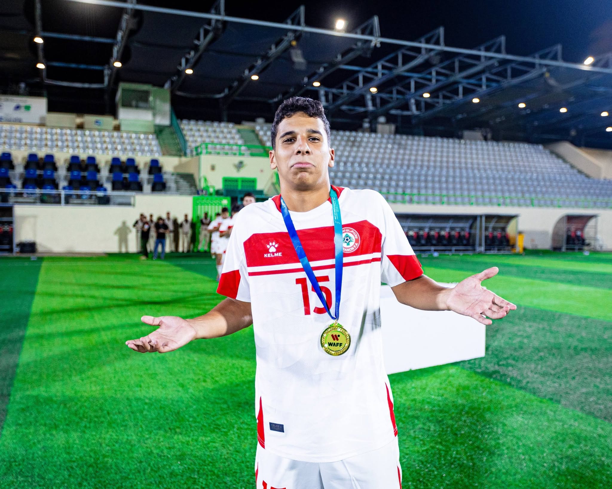 من حفل تتويج منتخب لبنان للناشئين باللقب. (فيسبوك)