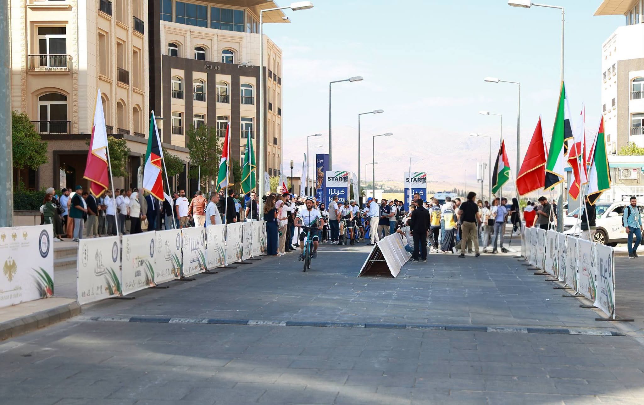 انطلاق البطولة العربية للدراجات في سوريا.