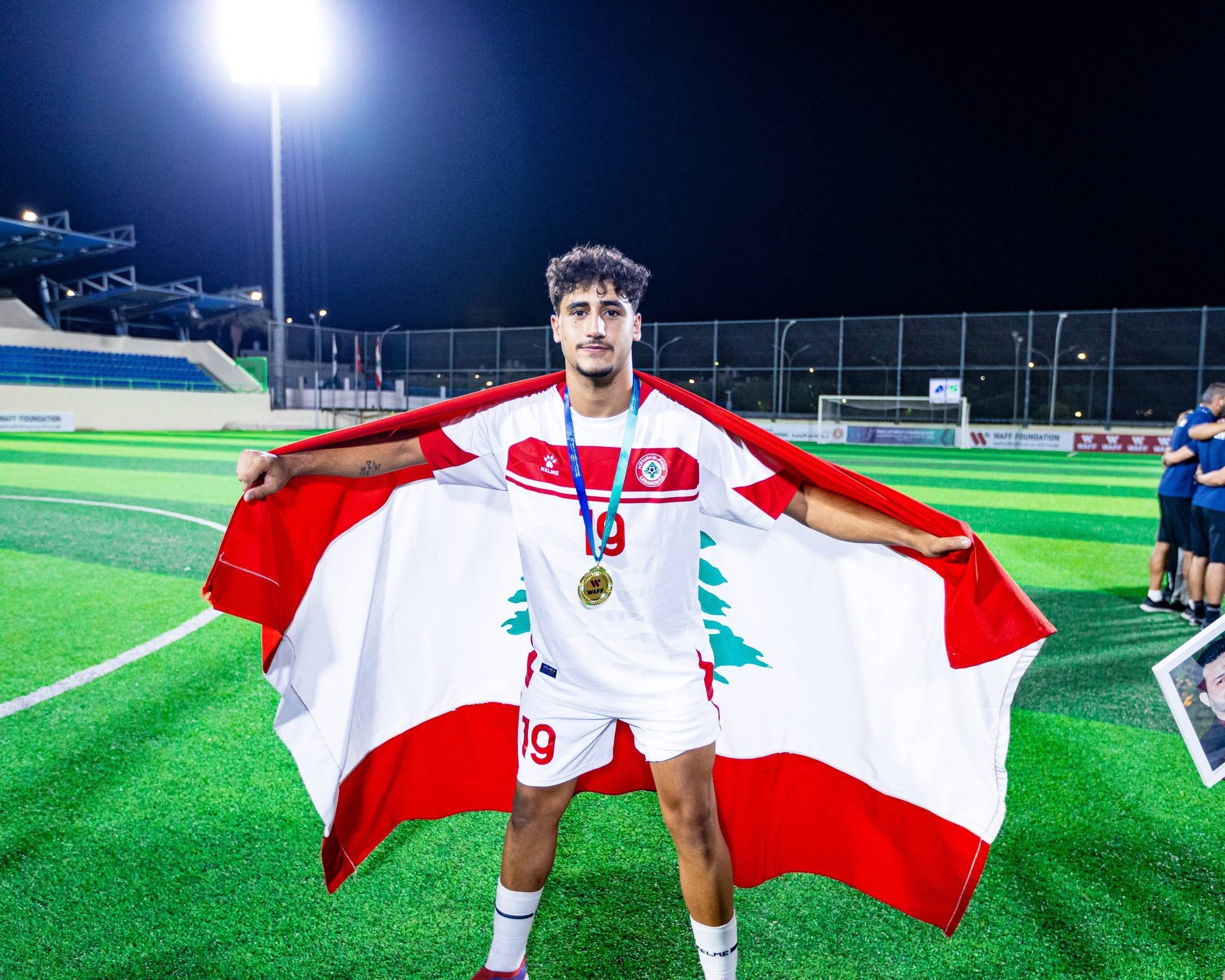 من حفل تتويج منتخب لبنان للناشئين باللقب. (فيسبوك)