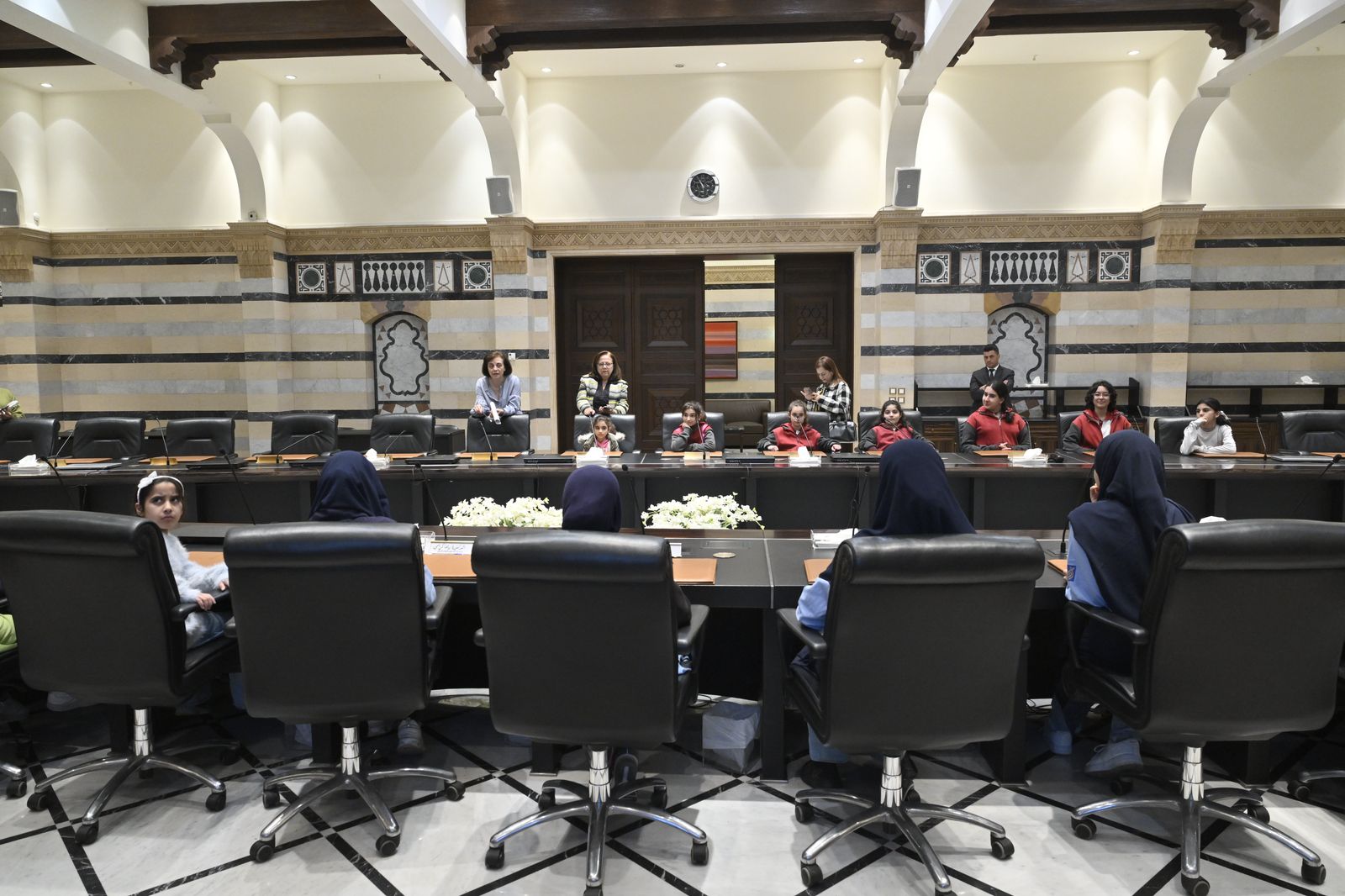 سلام مستقبلا أطفال أيتام في السراي