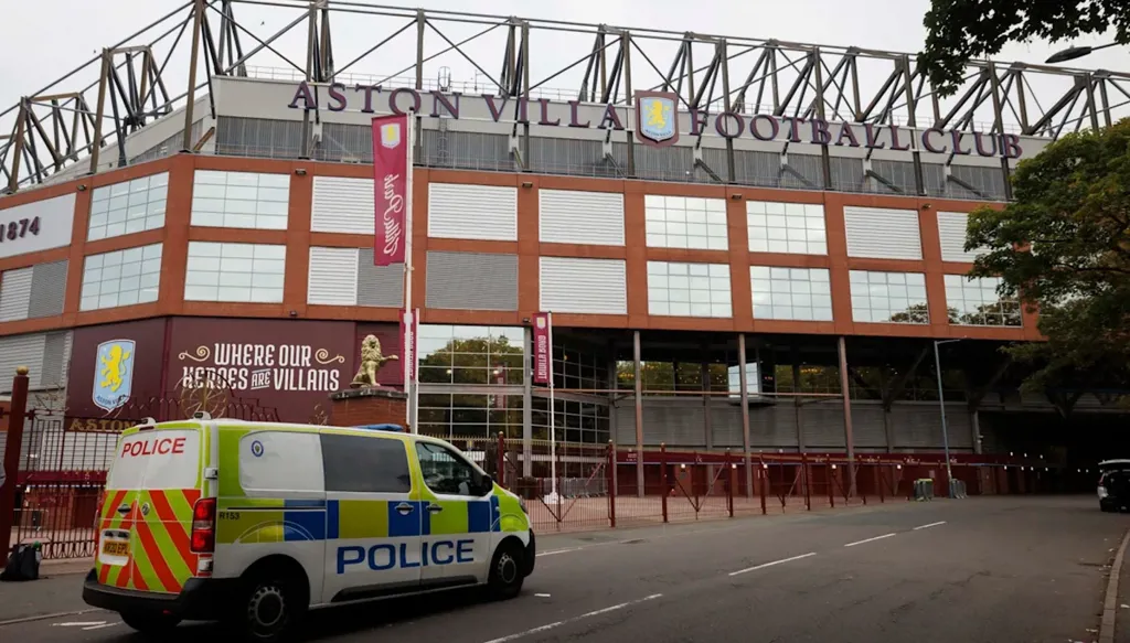 العريضة تُسلم في "ويمبلي": لا لمشاركة إسرائيل في المسابقات الأوروبية