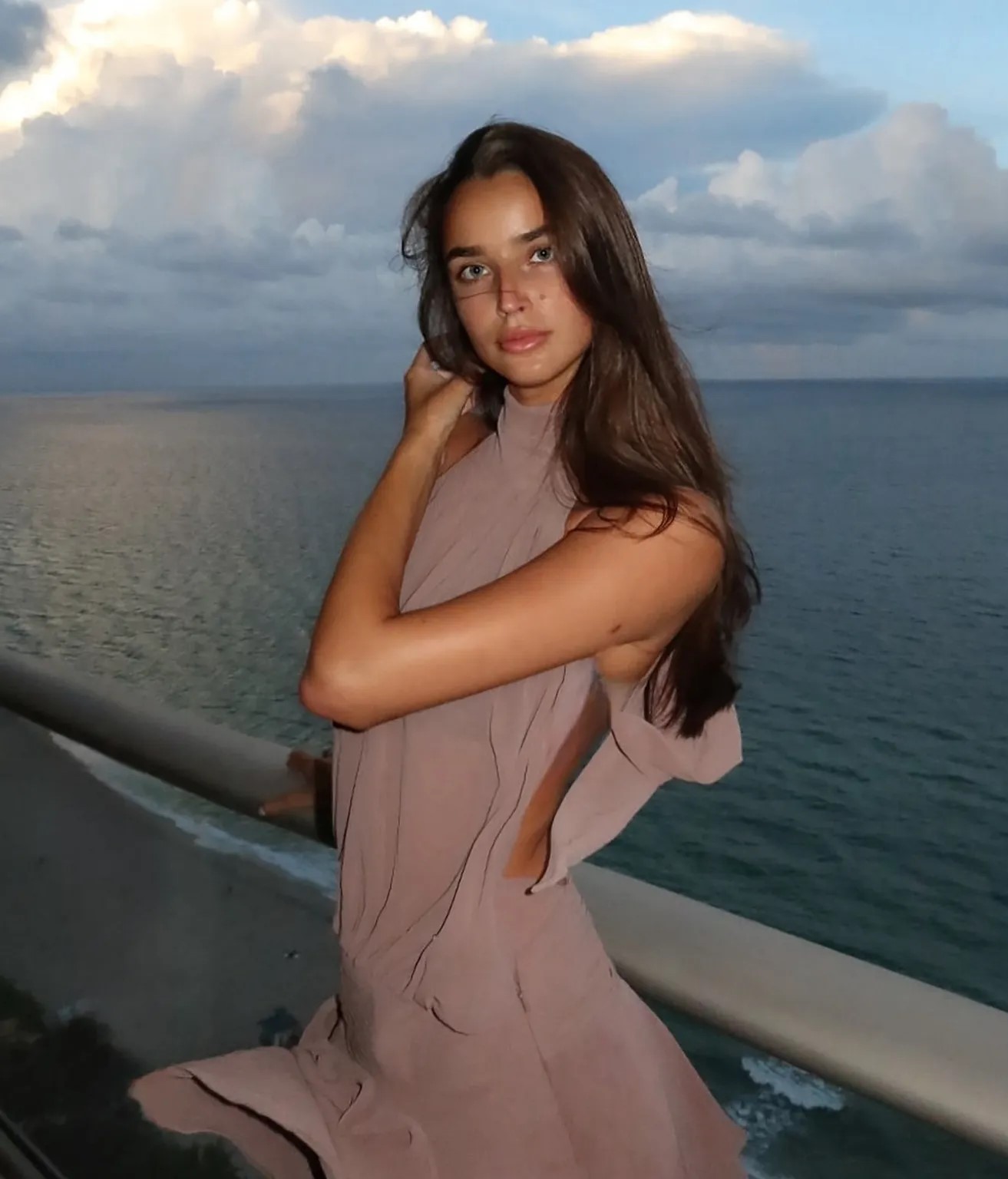 صديقة أرنولد.