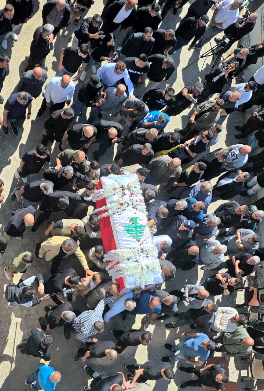 البيسارية تودّع آمال خليل (تصوير: أحمد منتش).