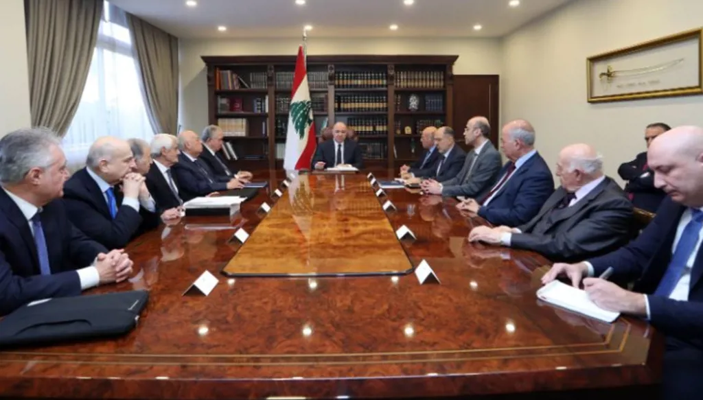 الرئيس عون ترأس أوّل اجتماع للجنة الدستورية... وأكد لعشائر بعلبك - الهرمل "التزام حمايتهم"