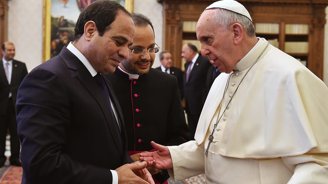 البابا فرنسيس يلتقي السيسي.