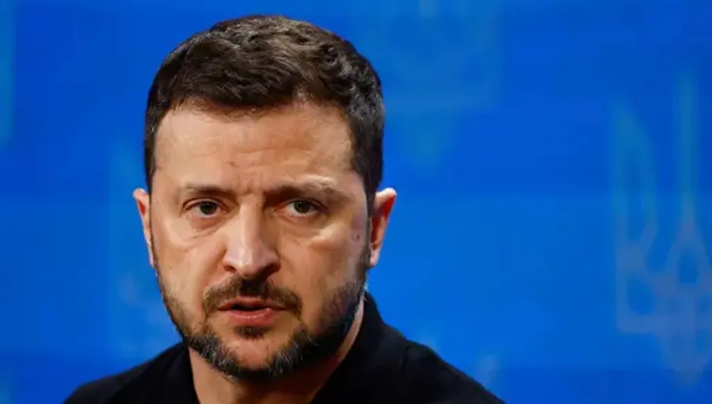 زيلينسكي يزور المملكة المتحدة الأحد