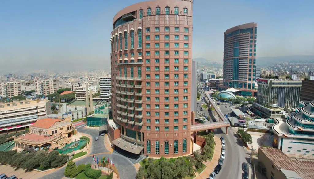 الحبتور يخطط لتقطيع "ميتروبوليتان بيروت" ونقله إلى دولة أخرى... كيف؟