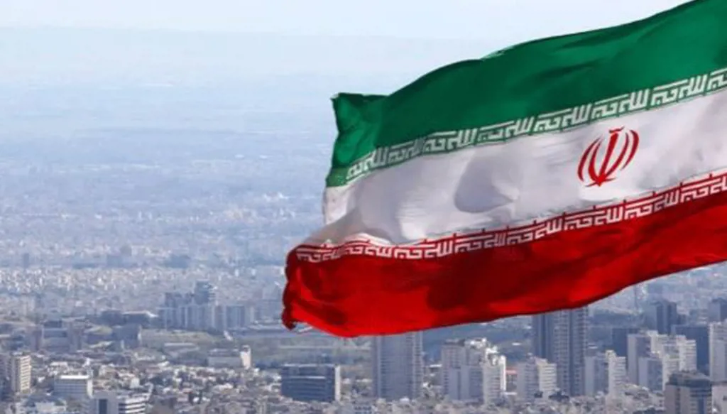 إيران تستدعي السفير الهولندي للاحتجاج على اتهامها بمحاولتي اغتيال