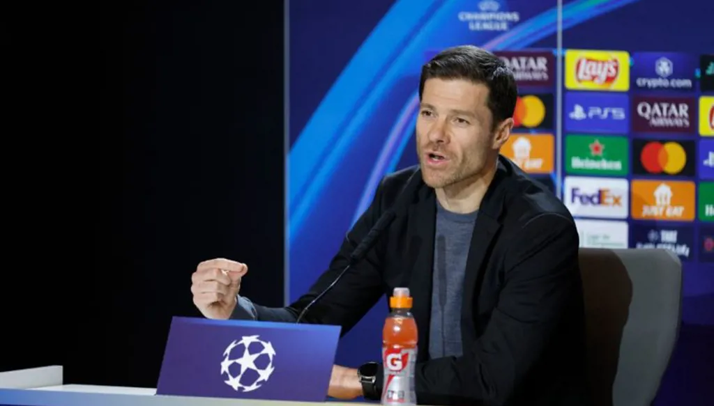 أول تعليق من ألونسو على إمكانية تدريب ريال مدريد