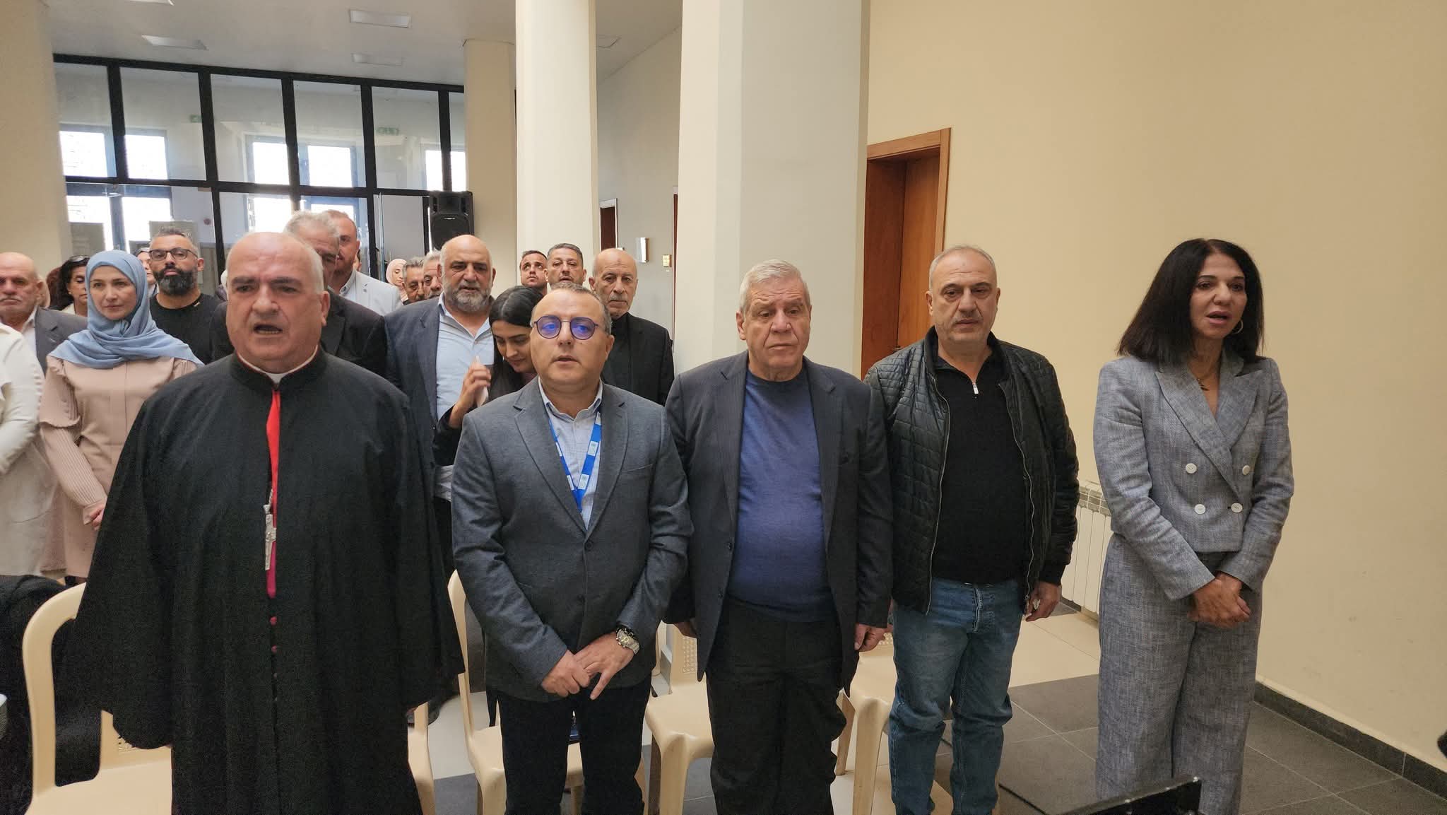 جانب من الحضور بالمؤتمر في بلدية بعلبك (لينا اسماعيل).