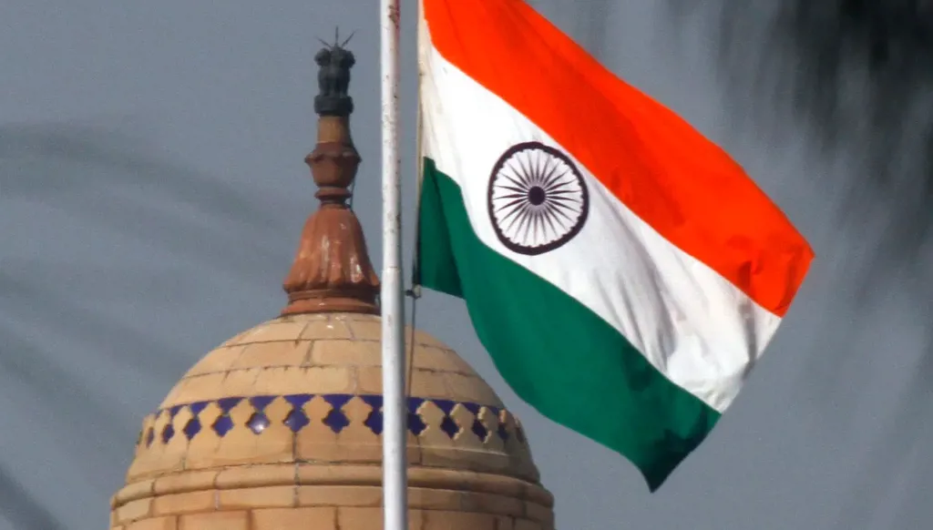 الهند تدعو رعاياها إلى مغادرة إيران